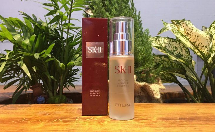 SK-II Mid-Day Miracle Essence: Facial Mist yang Menyegarkan Kulit Anda